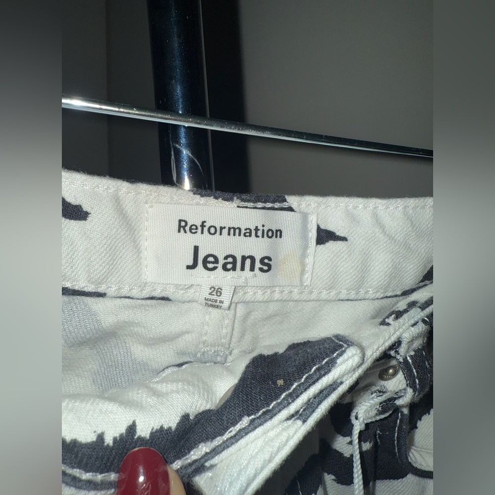 Reformation‎ Cynthia Zebra Print High Rise Straight Jeans - Picture 8 of 9
